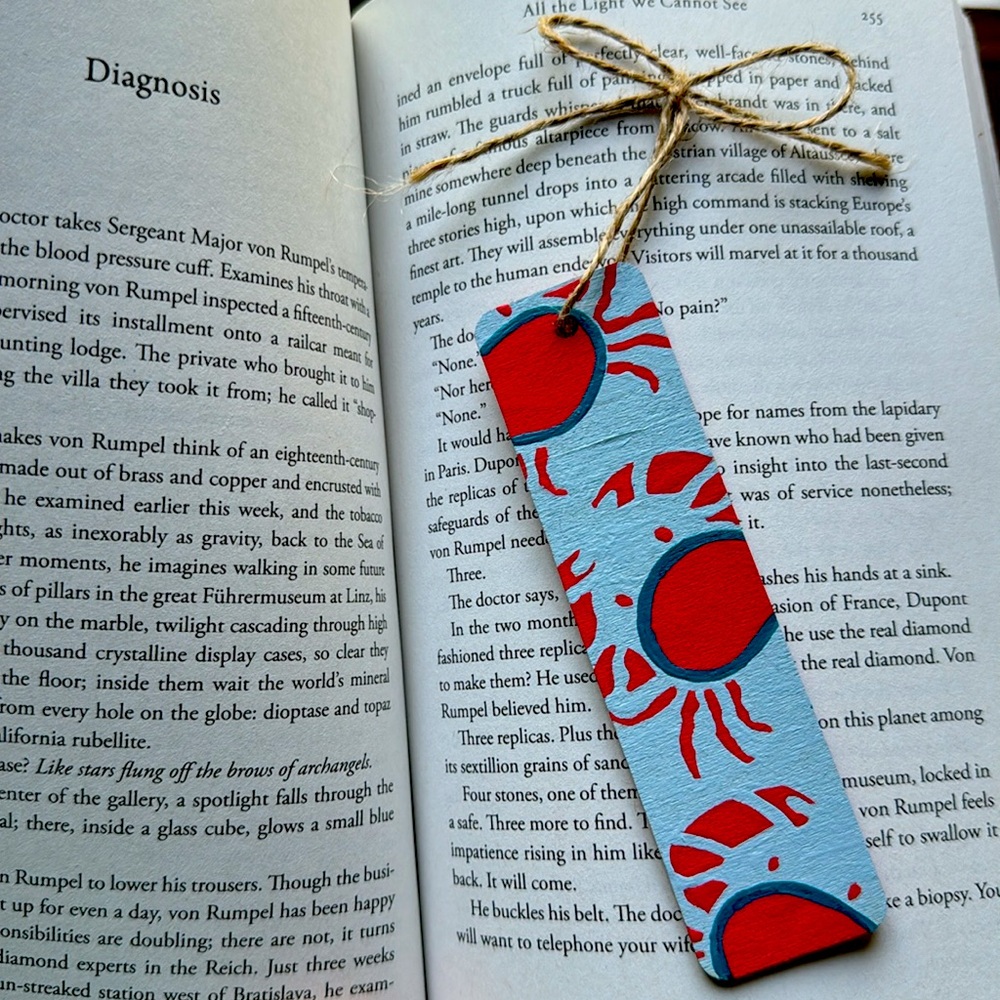 Handpainted Crab Bookmark - Picture 2 of 3
